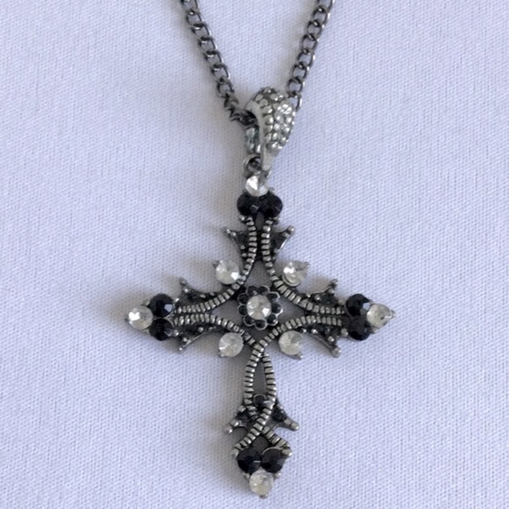 Big & Beautiful Filigree Cross Necklace